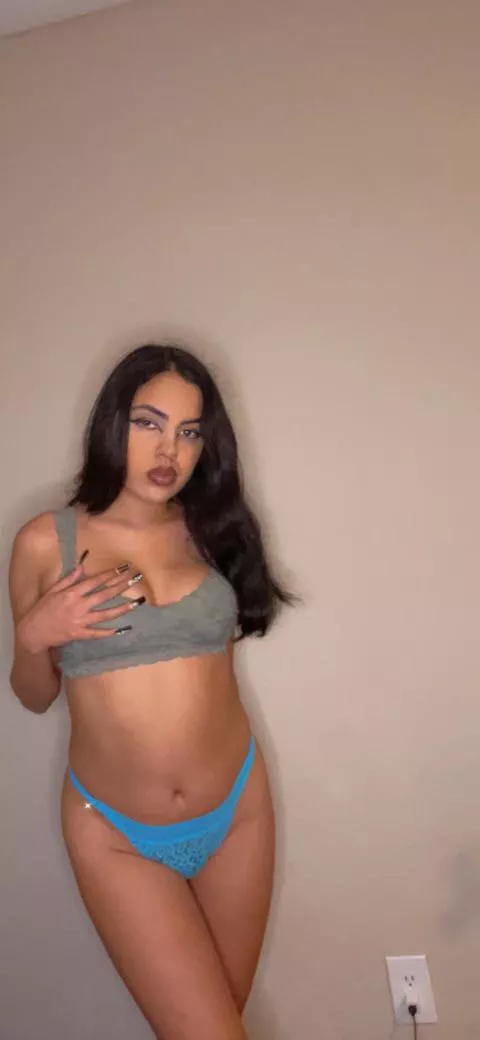 I just want to be your favorite