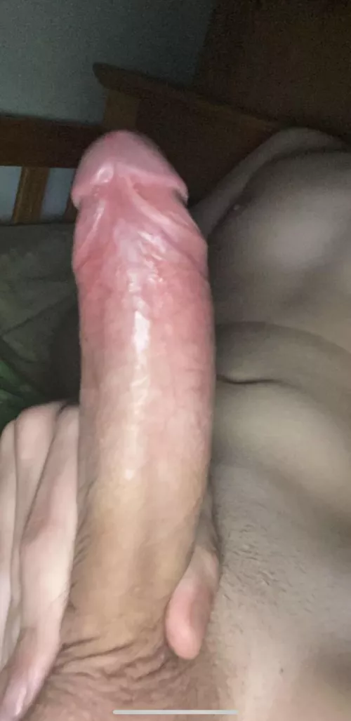 I need someone to suck me dry 😣