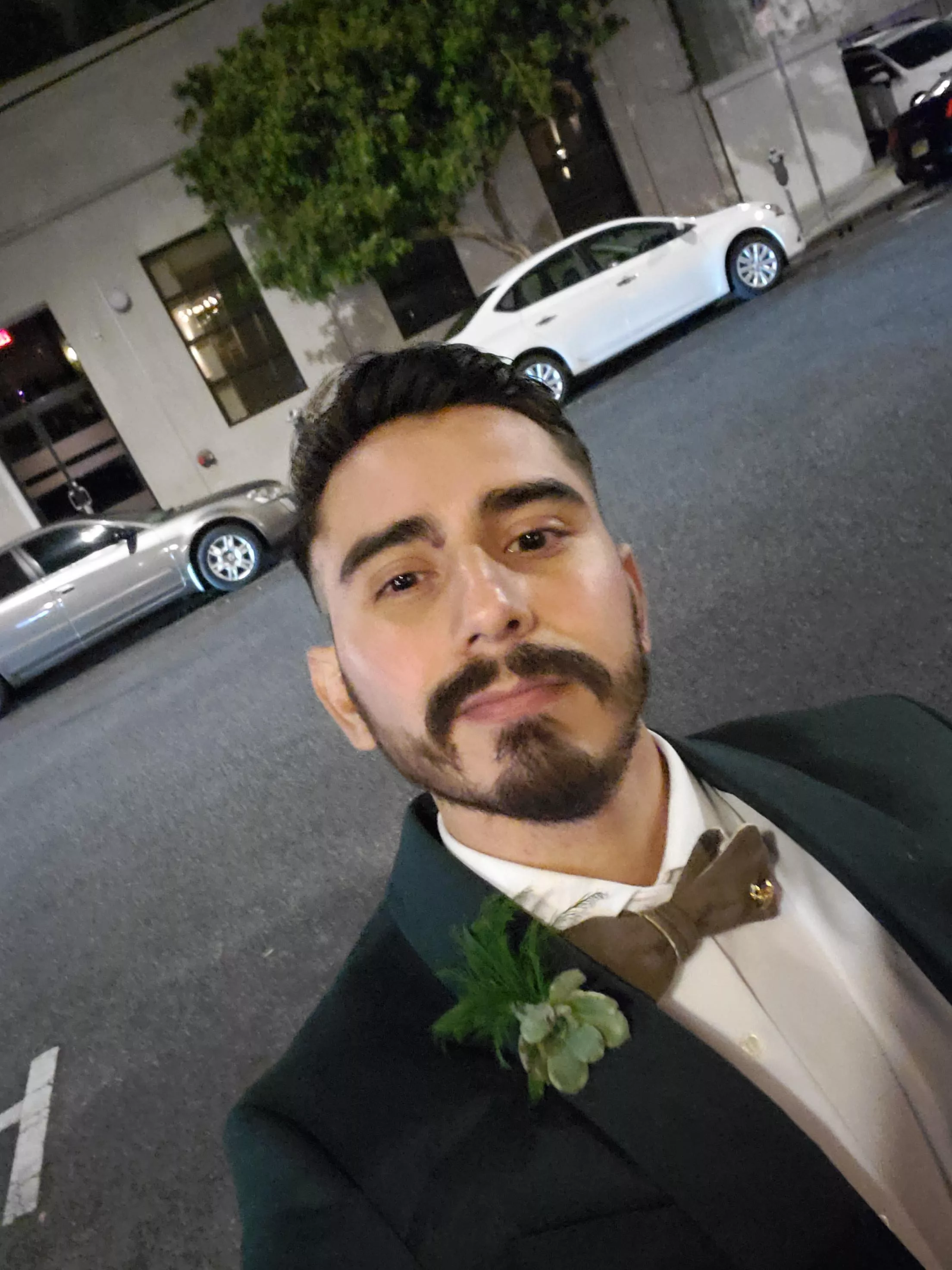 it's wedding season! now if only I could find my bride. 🥺👉👈