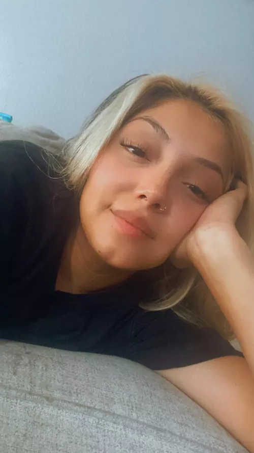 I’ve been told my face is prettier with cum all over it, do you think it would be too?