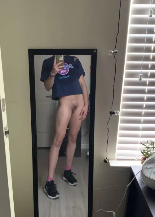 just got out of the gym, pants come right off