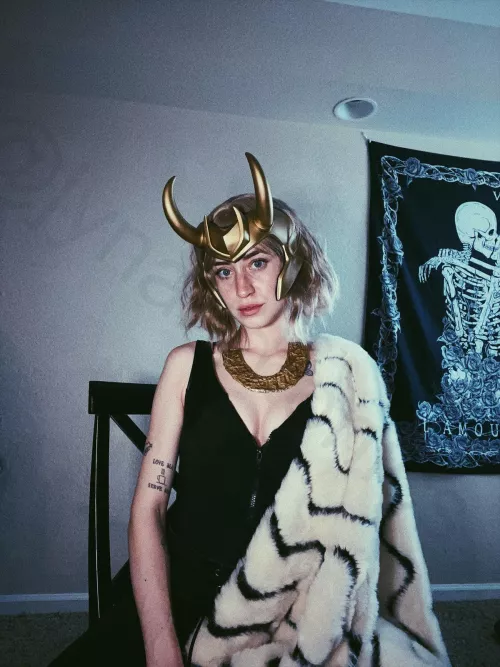 Lady Loki by JynAndTonics