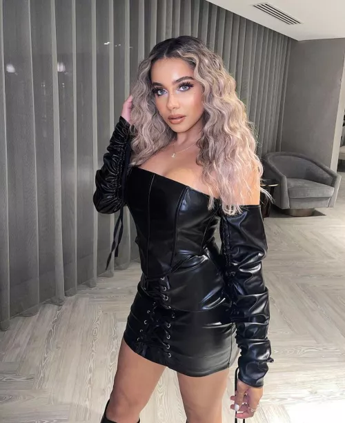 not covering much... Still shiny though