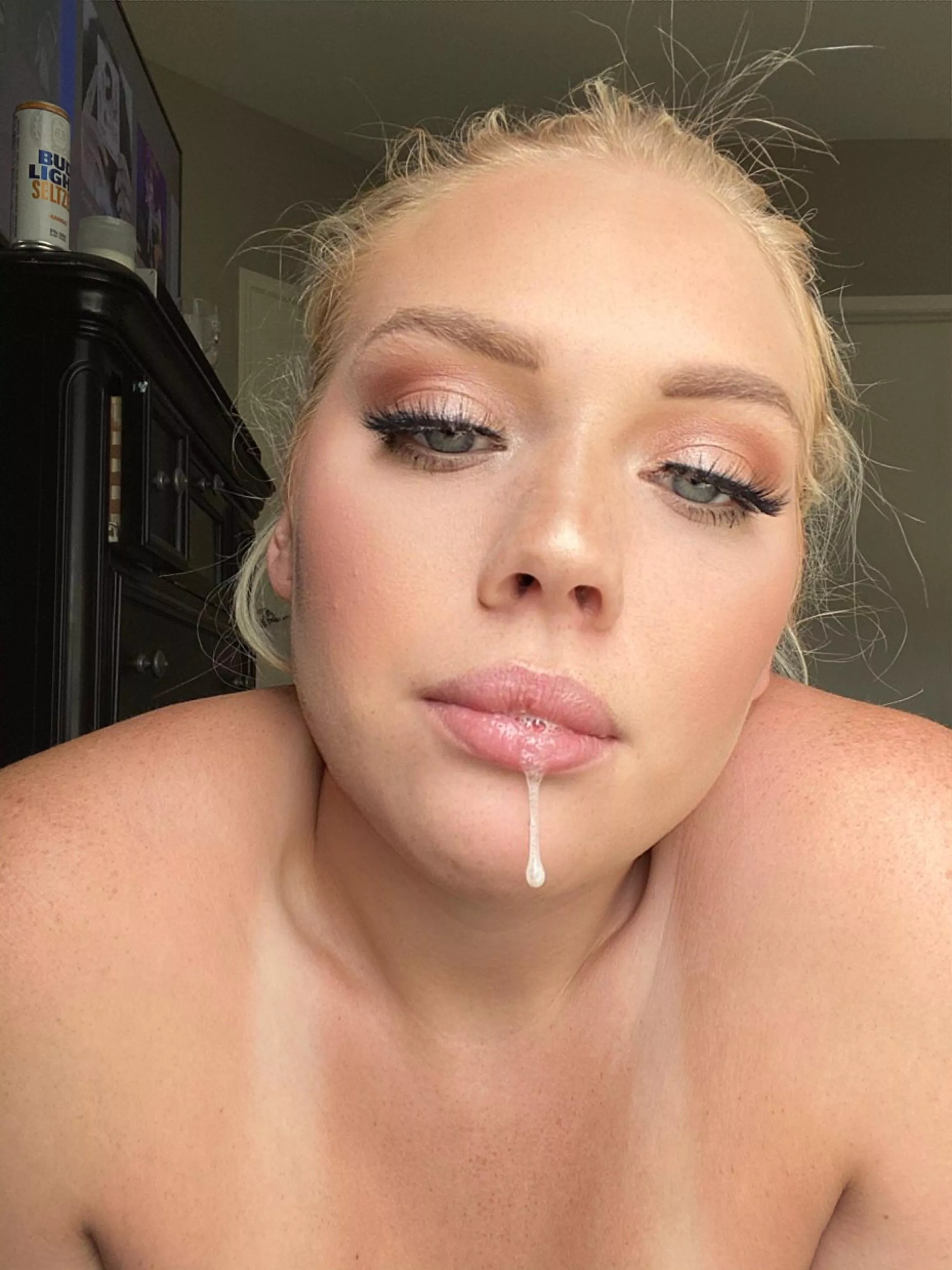 Open wide slut 😵‍💫 [domme]