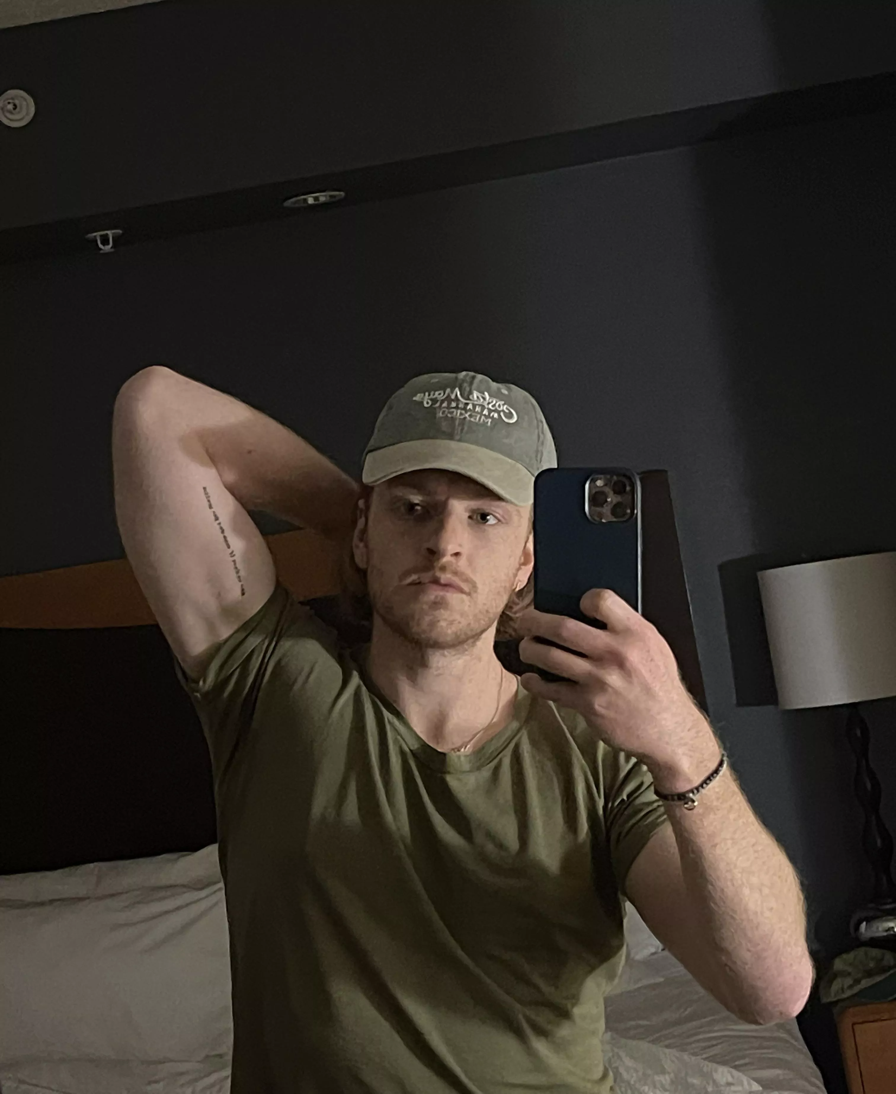 remember to vote Tuesday! (But only if you’re voting D because I’m tryna keep my rights) 🤨😝