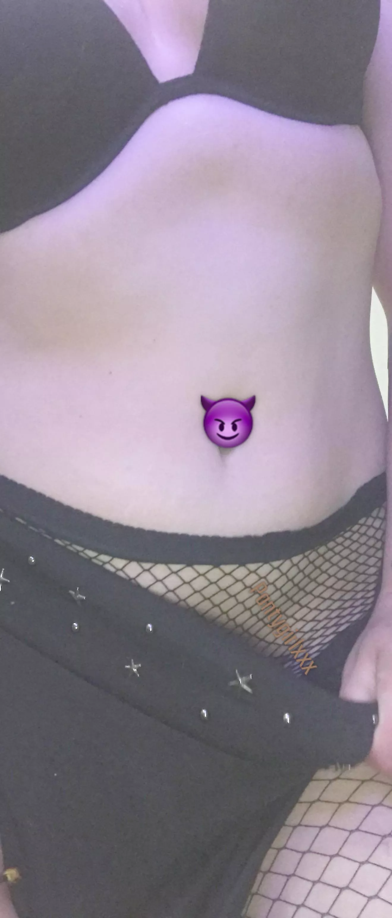 [SELLING] Sext sessions, cam to cam, cock rates, DOM/SUB, roleplay, daddy rp, audio, custom&pre-made movies solo/partner, GFE, Kik/Skype/Telegram Kik @ babycakespanty —also can Snapchat —now accepting Apple Pay