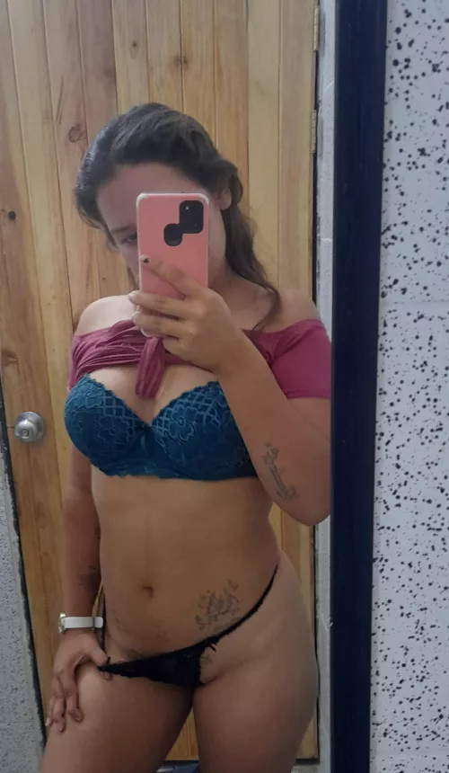 [Selling]🔥(20) years old [F] 🐇 latina lady looking for my SD♦️ (custom pics and vids 📸, private cam and sex tapes , sexting or GFE 🎀 ) i can verified ✔ Kik : Fanimendez_20 Snapchat : fanimendez354 (ONLY PAYPAL🤑)