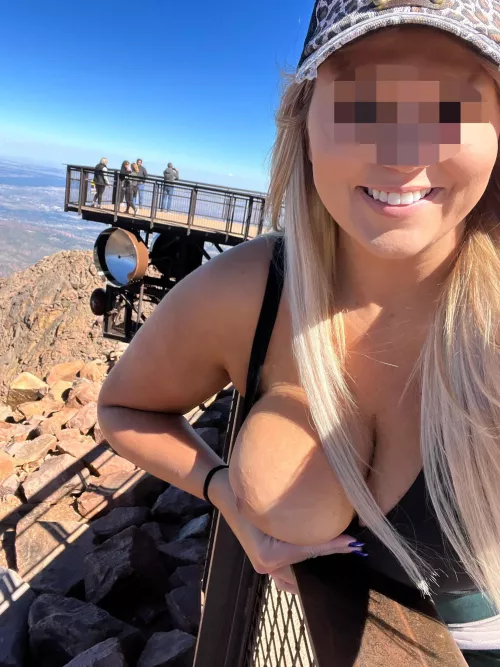 Suck these milf tits please