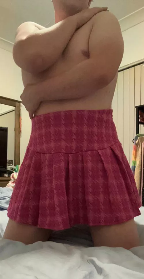 Tell me all about your favourite games while i sit in your lap like this (22 aussie)