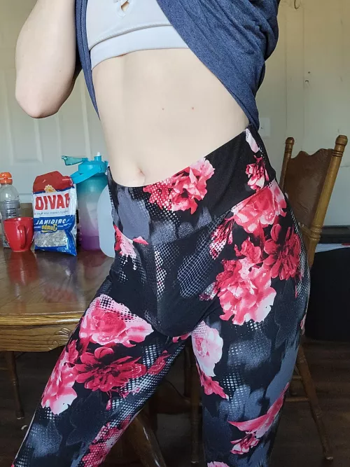 these tights almost hide my bulge 🤭