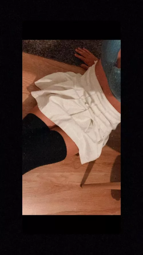 Thicc thighs save lives is what they say right??? 🤭