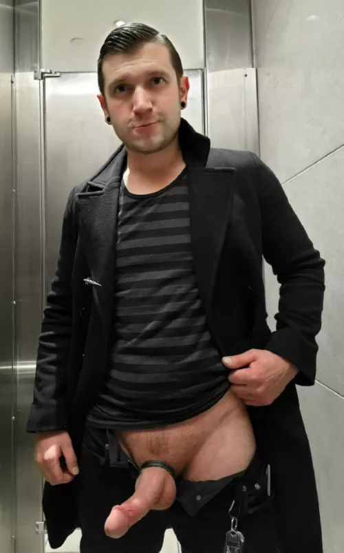 Wanna go to the mall?