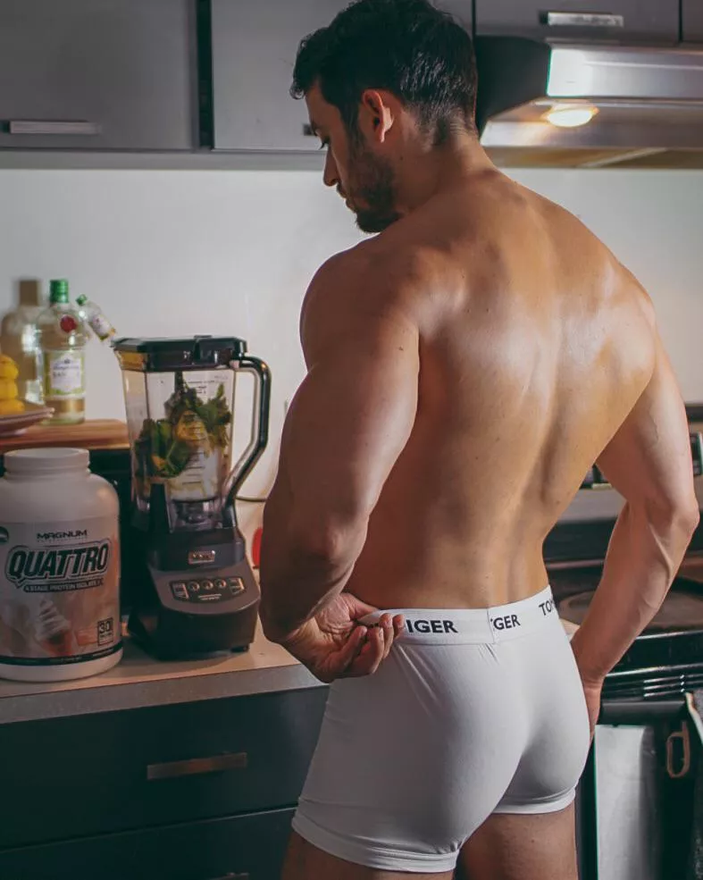 Want a smoothie? 🍑