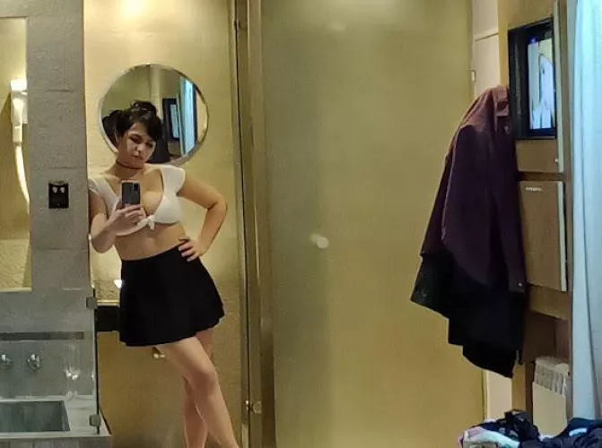 Working on those extra credits at teacher’s apartment 🫦