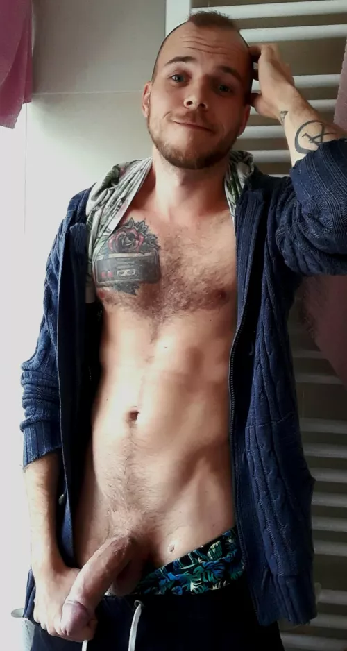 Your friendly hung neighbor ;)