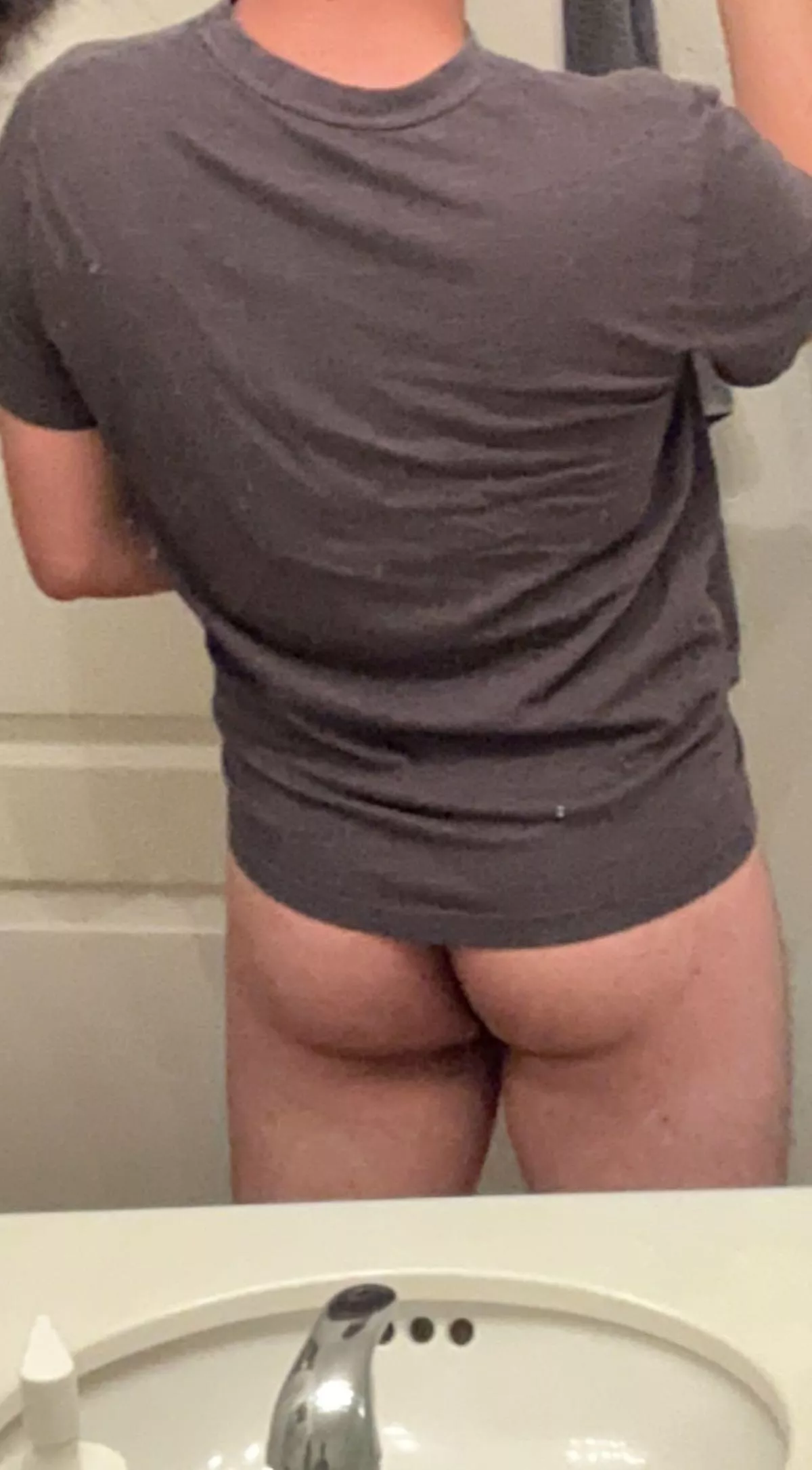 [19] Bro, no homo but wanna be friends? No gay shit tho