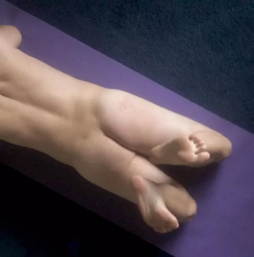 22 Trying out some naked yoga