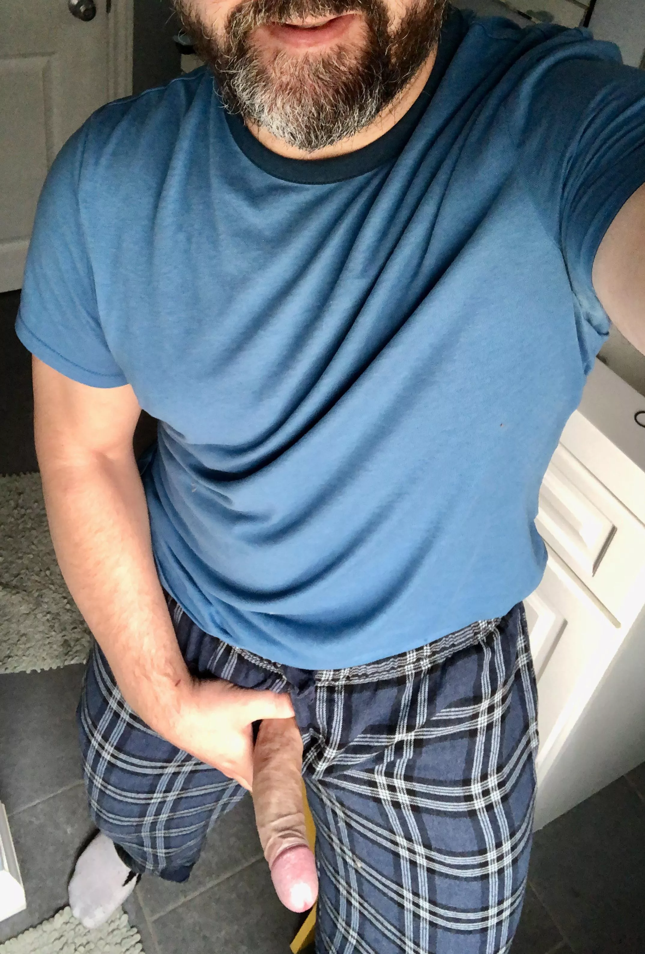 And this is why some Dads have extra baggy comfy pants to wear at home. (42)