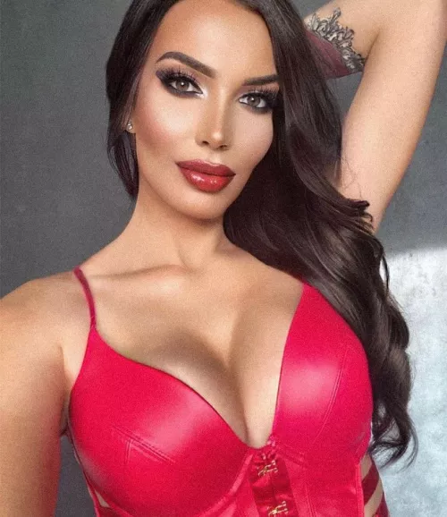 are you ready to play with mommy 💋