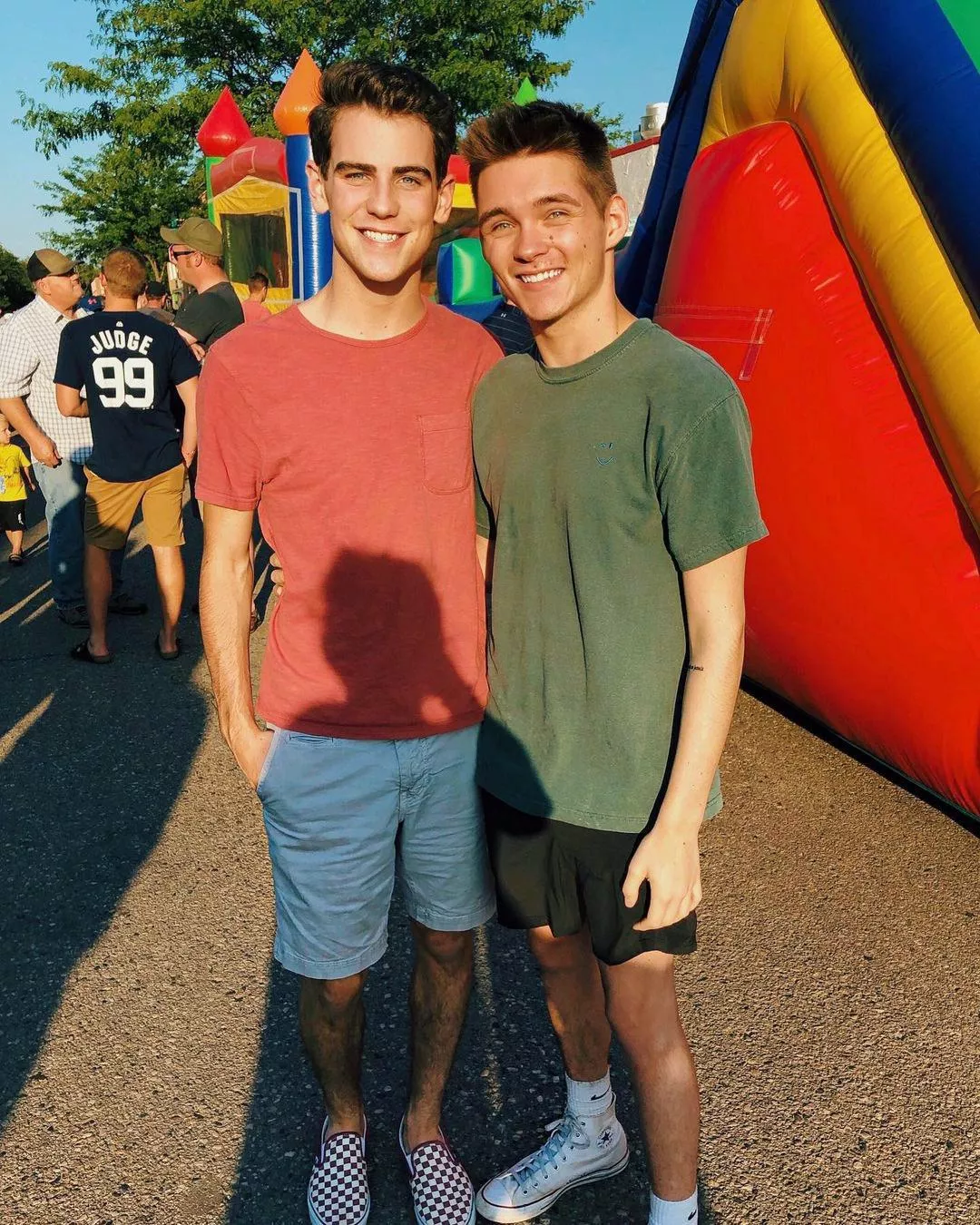 Carnival time! 🎪🎡