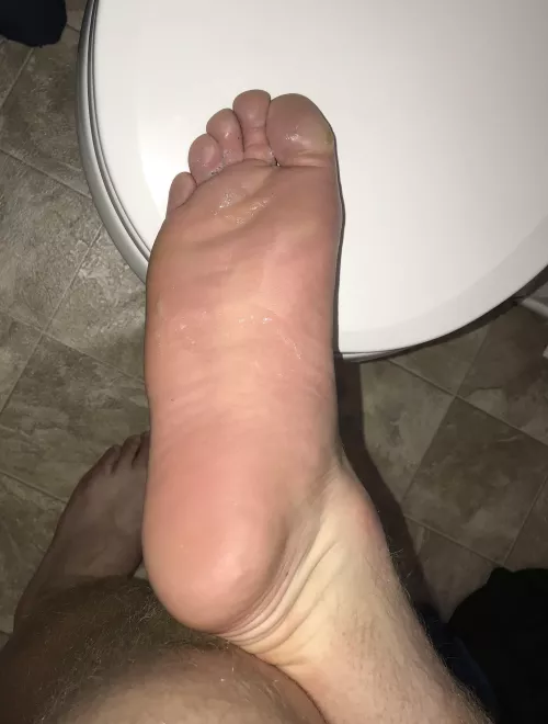 Comment what you would do to my feet😋