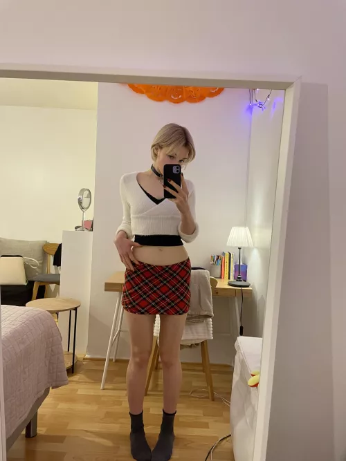 do you like plaid skirts?
