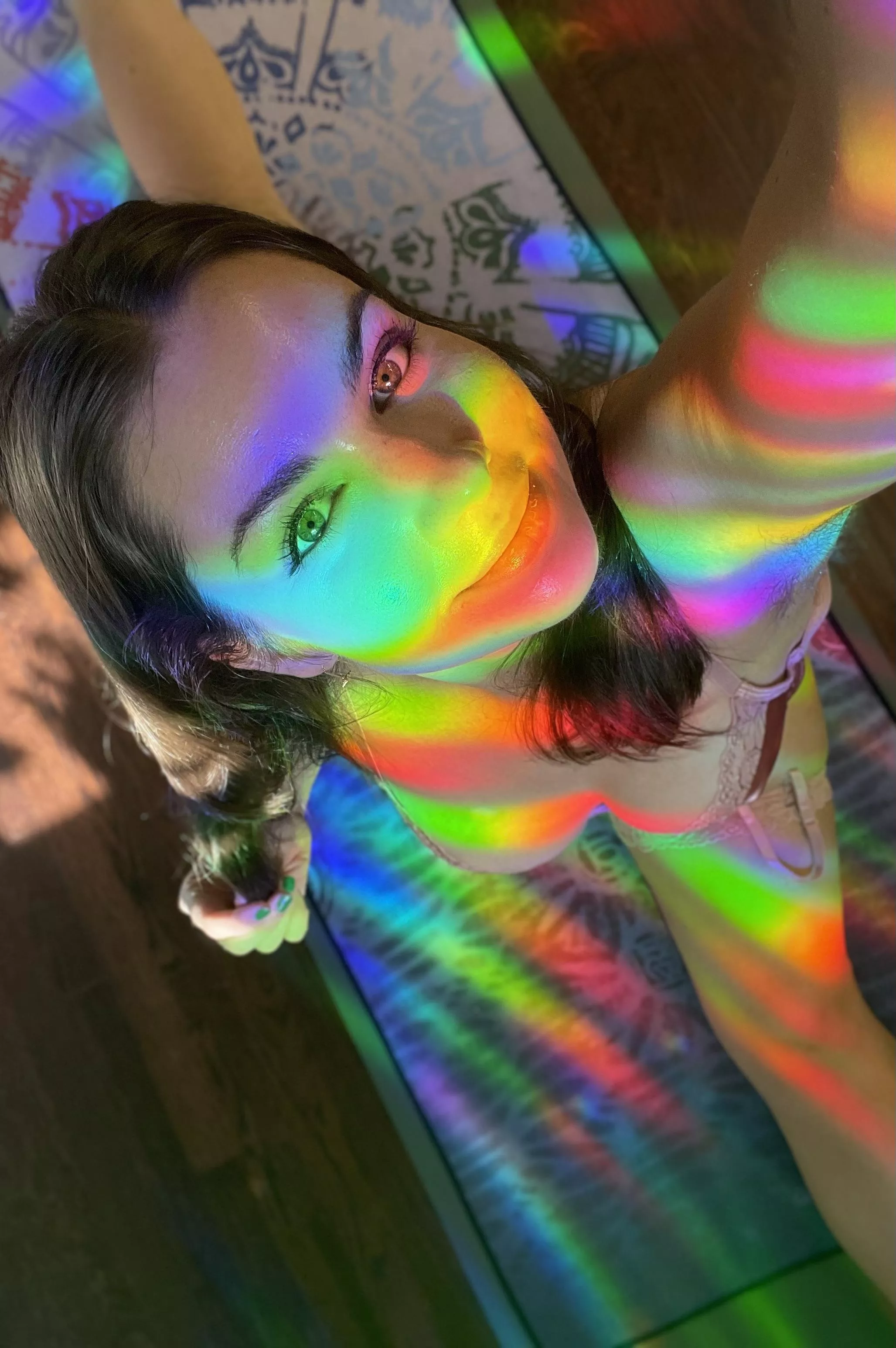 Doing the splits under my rainbows [F]