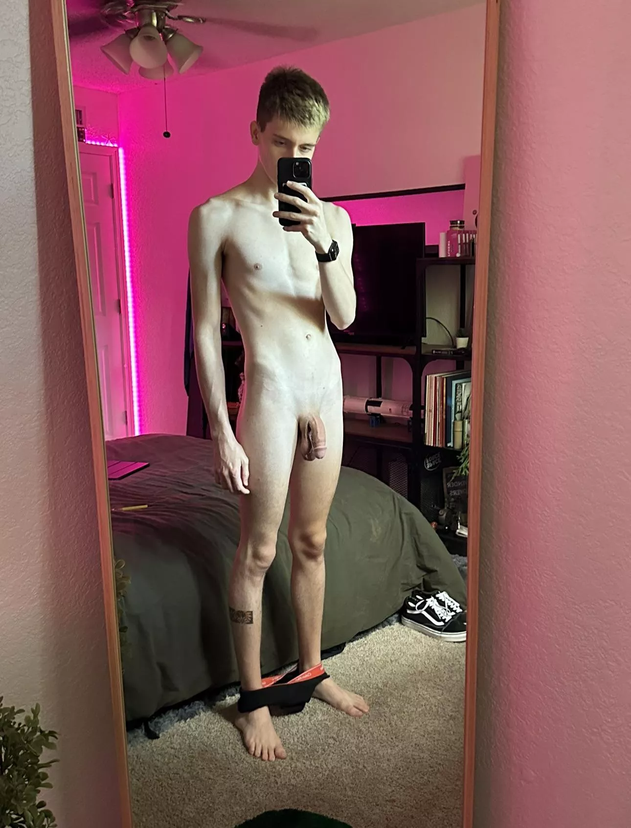 Early bird gets the worm 😋