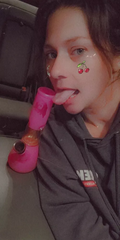 f 30 do you want this tongue on your dick?