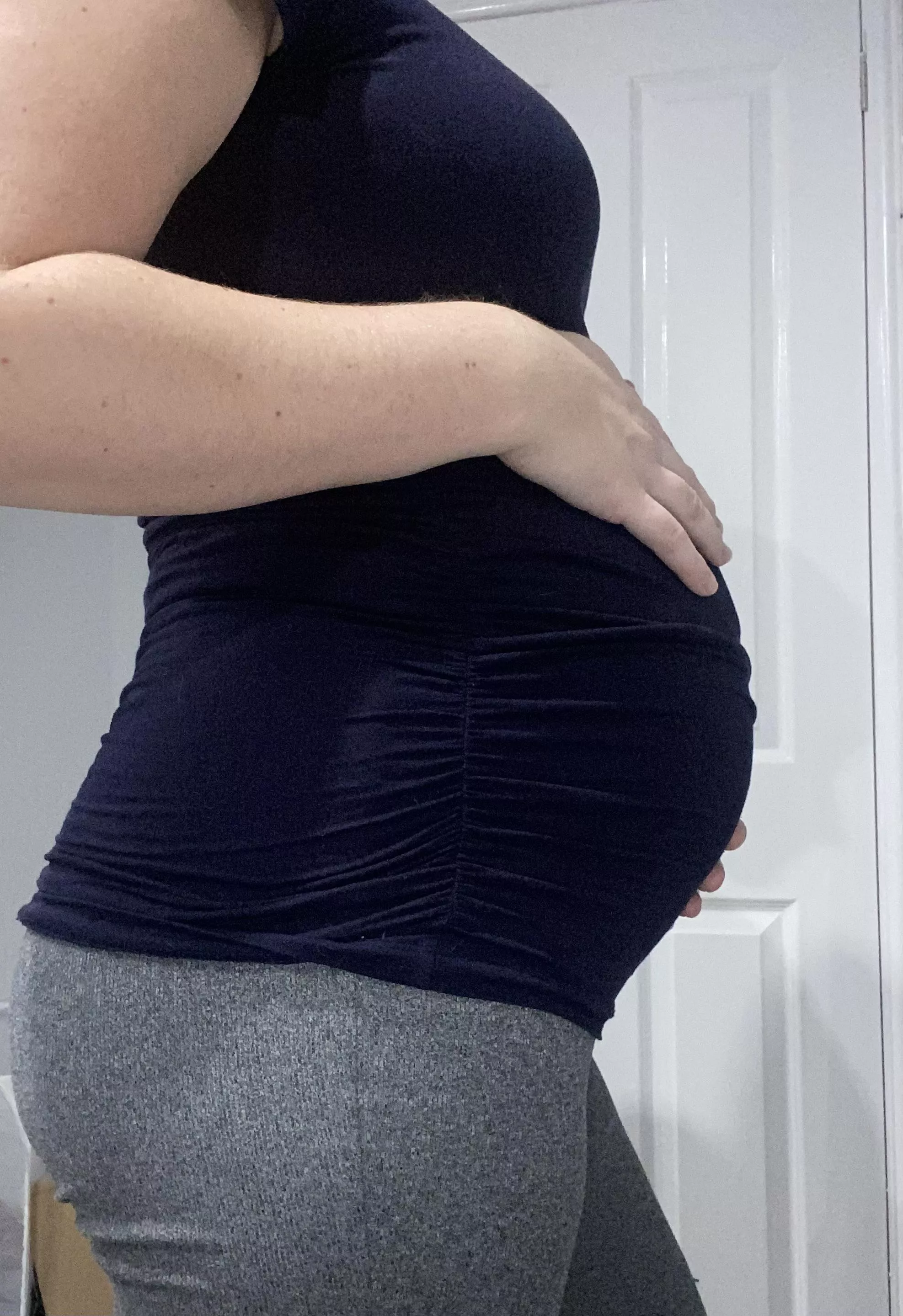 Feeling big today 🤰🏻