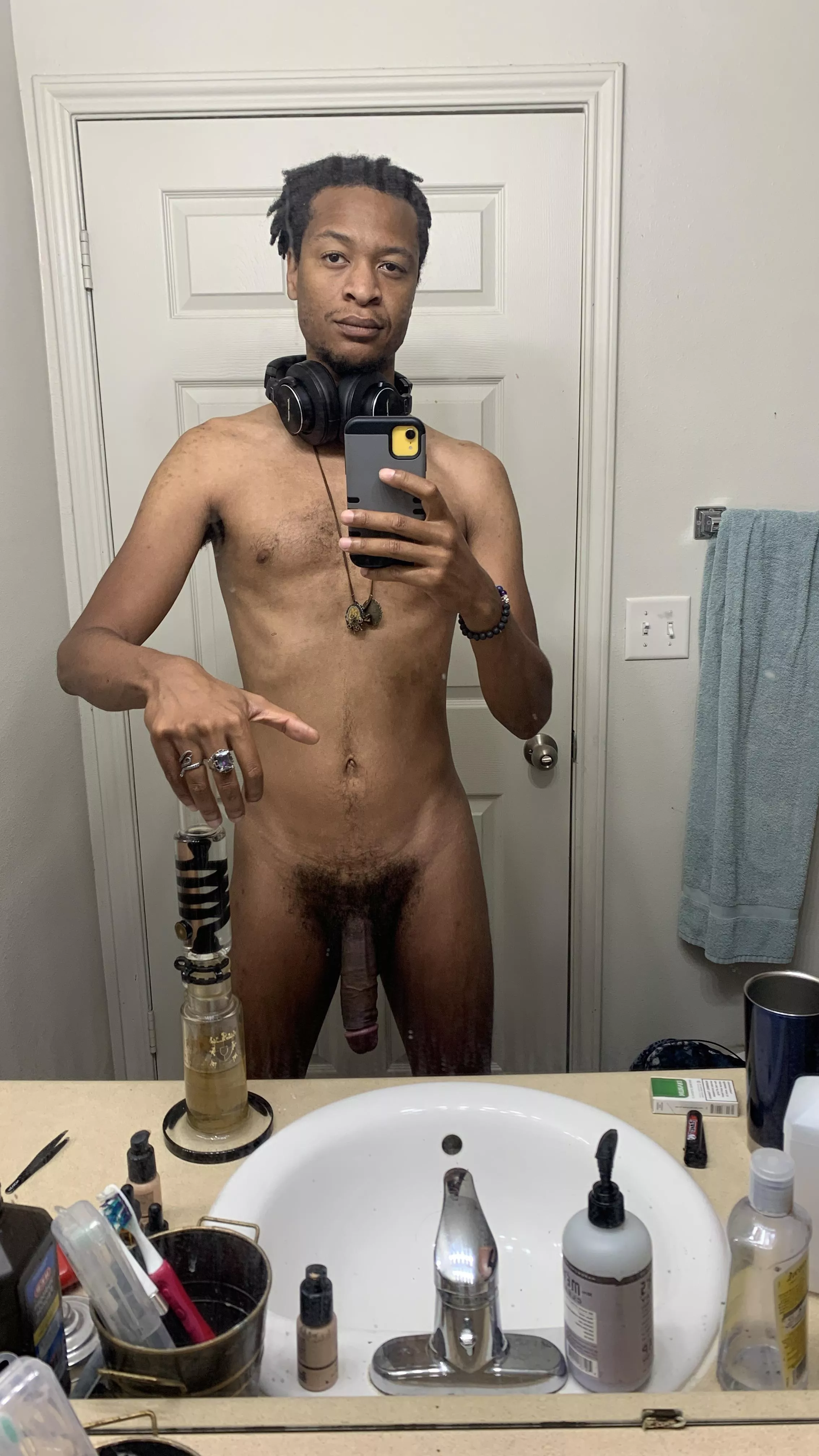 Happy Saturday! Starting mine with some Bordello