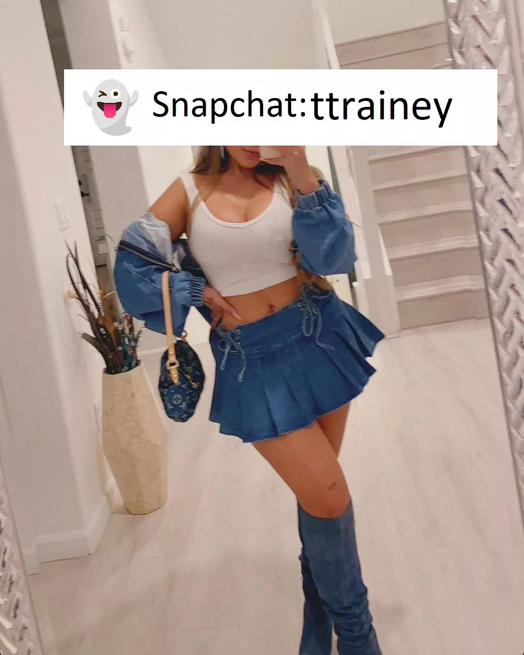 Hey there can we have very good time this moment one more time babe 😀 !