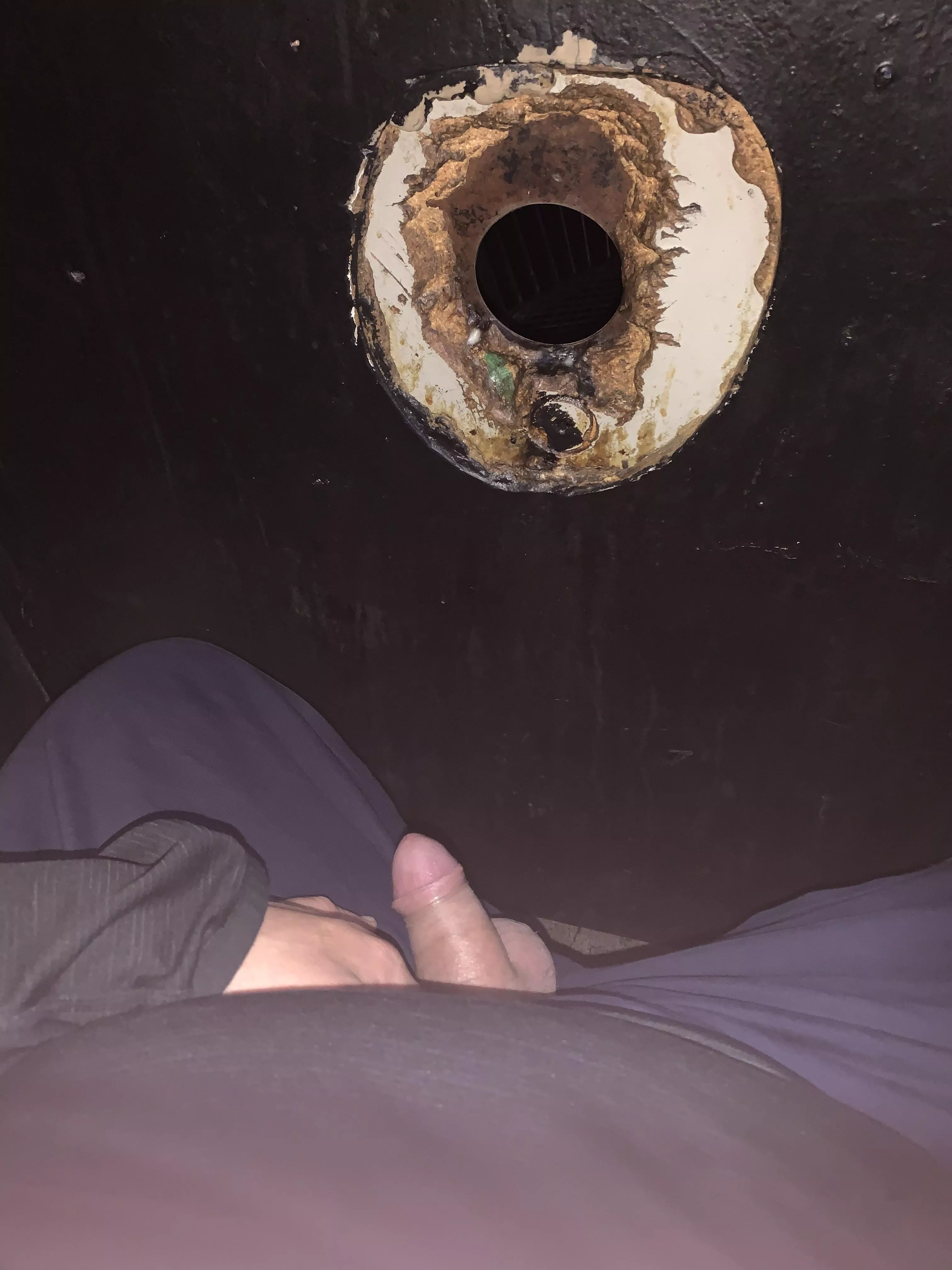 Holes were dead today so I just wound up jerking off :(