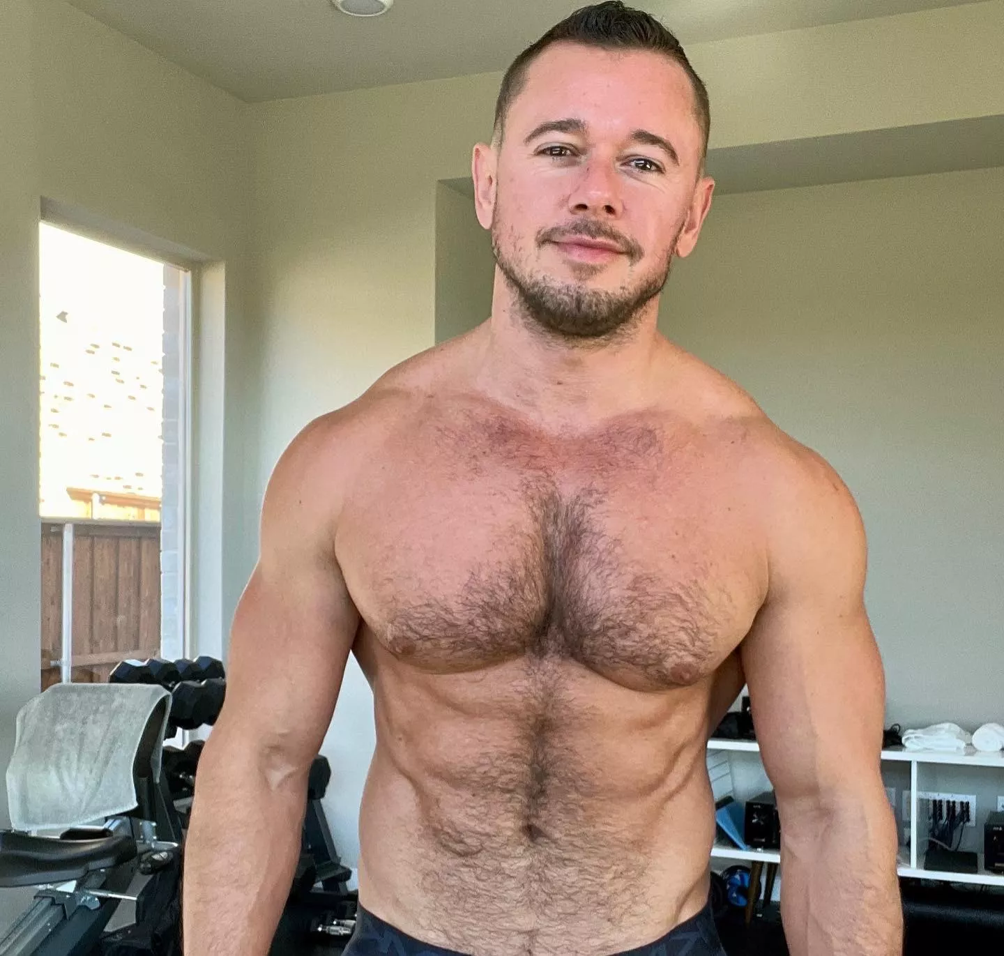 Hope you’re Saturday is going well. There’s still time to make it to the gym or even do a home workout today. Feel free to ask fitness related questions in the comments.