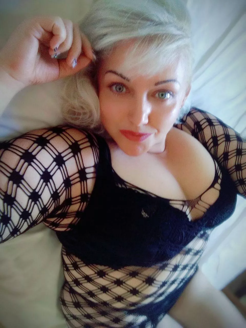 I need an older man to satisfy me