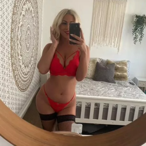 I want to forget my name while I’m busy moaning yours. 😋😍🥰