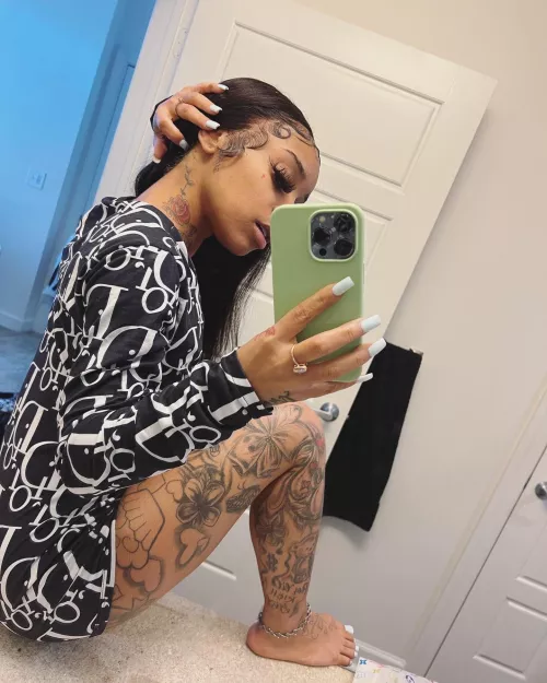 I’m available for hookup FaceTime Dropbox dm now