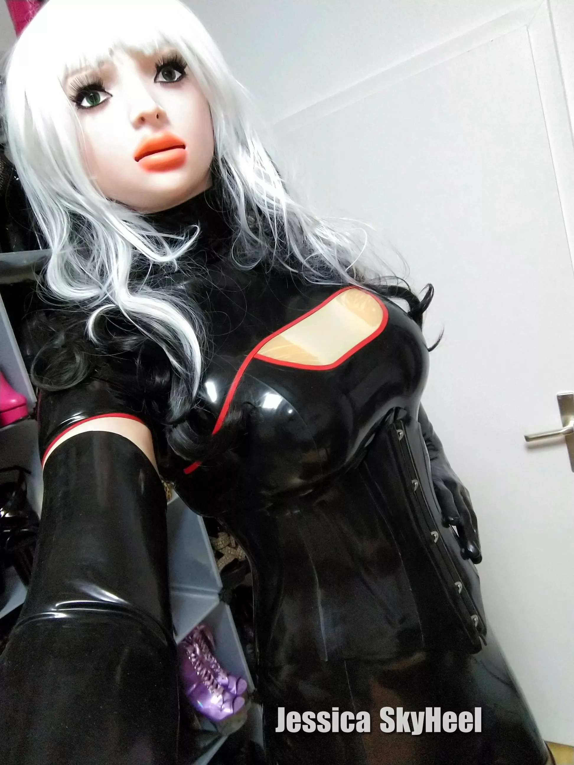 In my latexoutfit