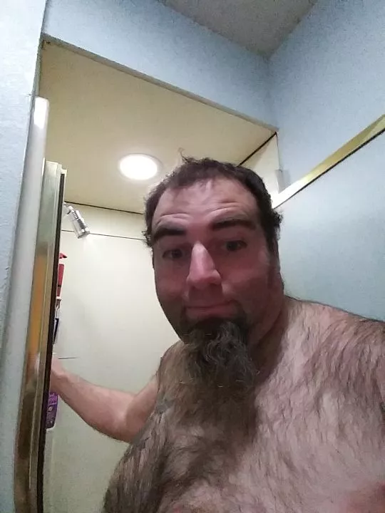 it's me I'm here now