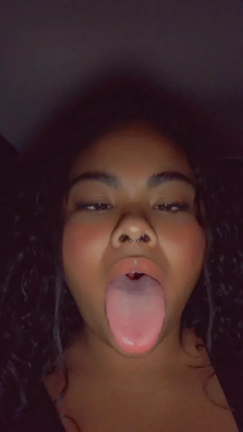 lots of content to choose from… or better yet… cum make some with me 🤤