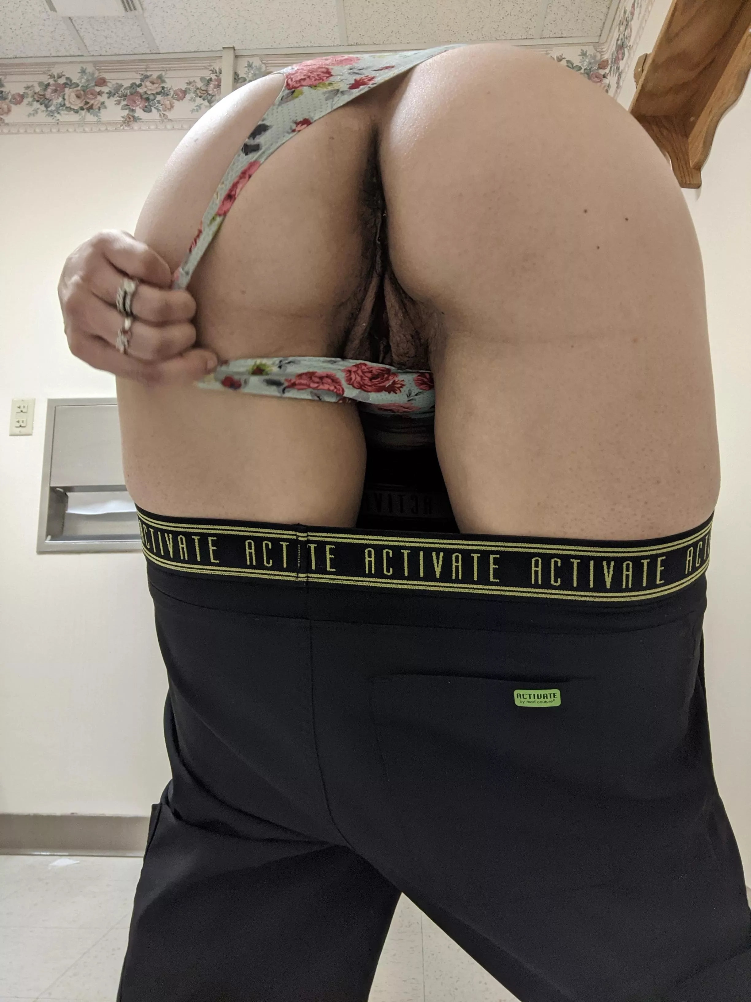 my flowers are pink like my pussy