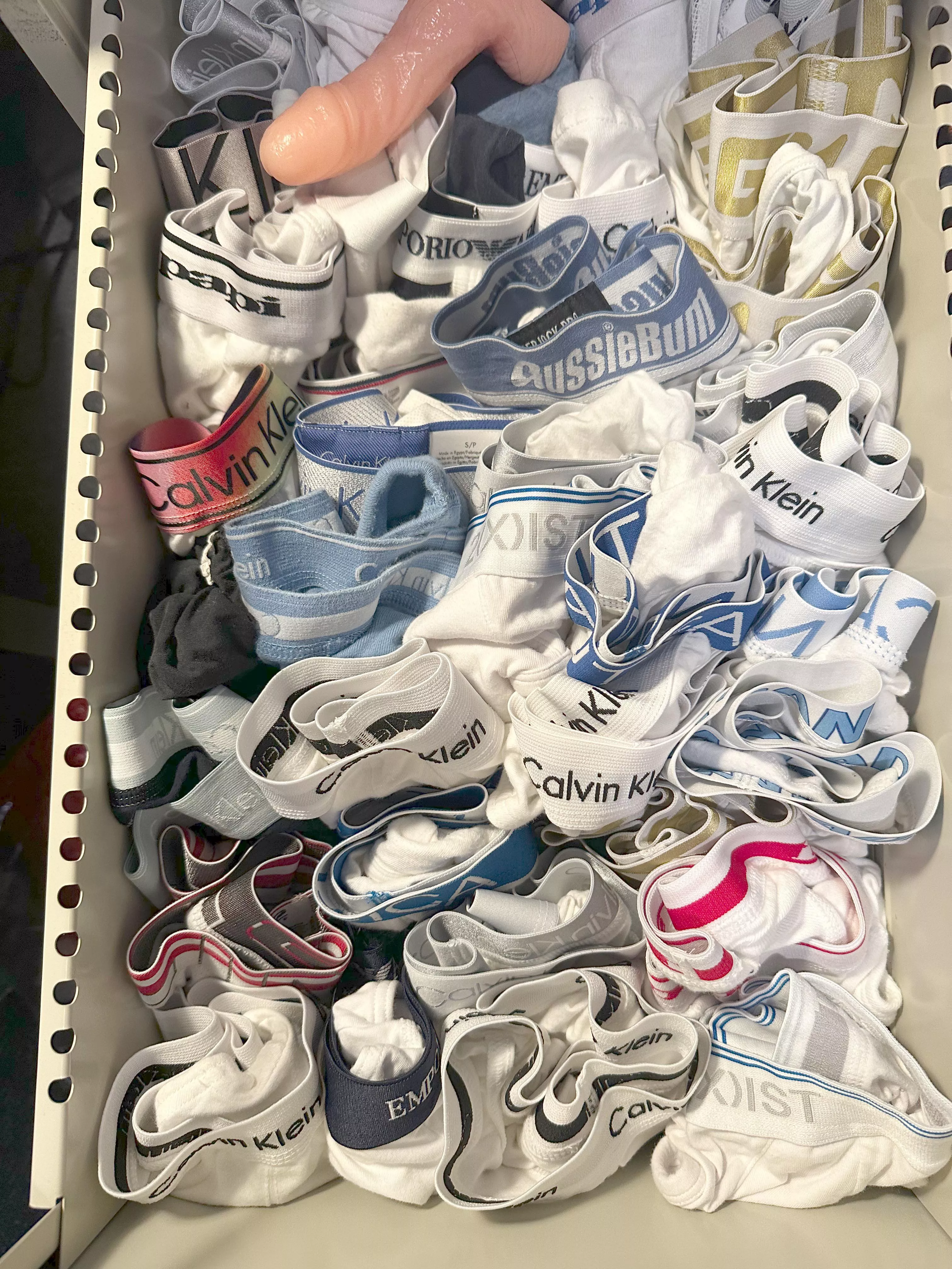 Not good at housework at all, but I love my underwear drawer. What’s ur favorite pair?