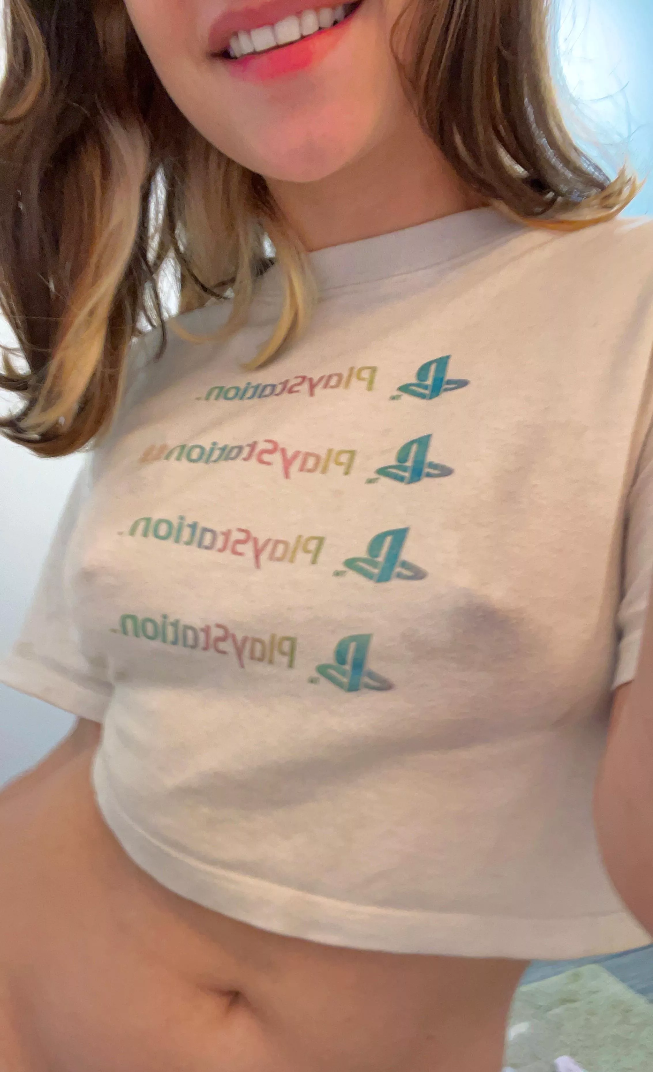 PS or XBOX? Debate now: 🤓