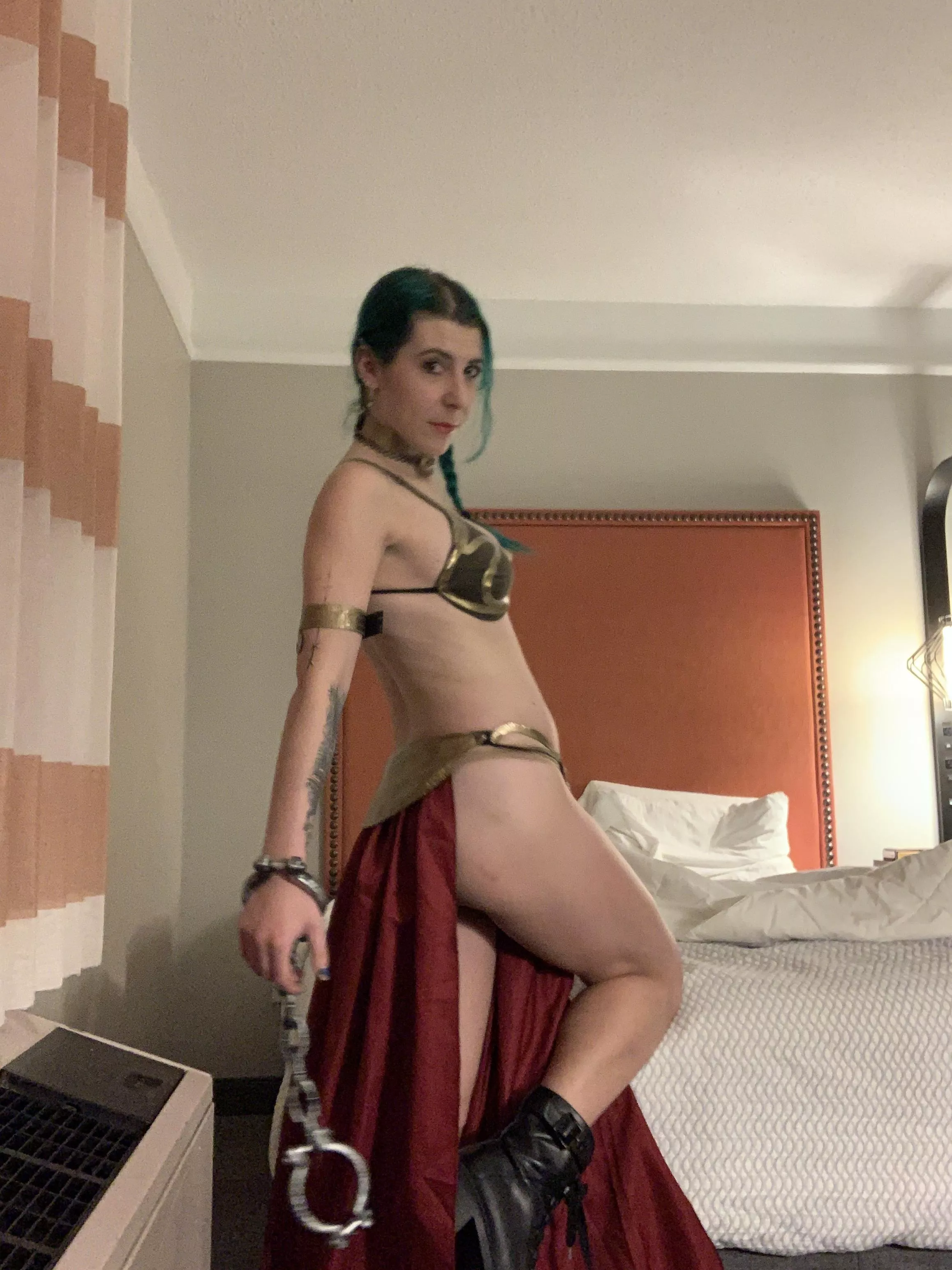Slave Leia butt by Sirenskiss3