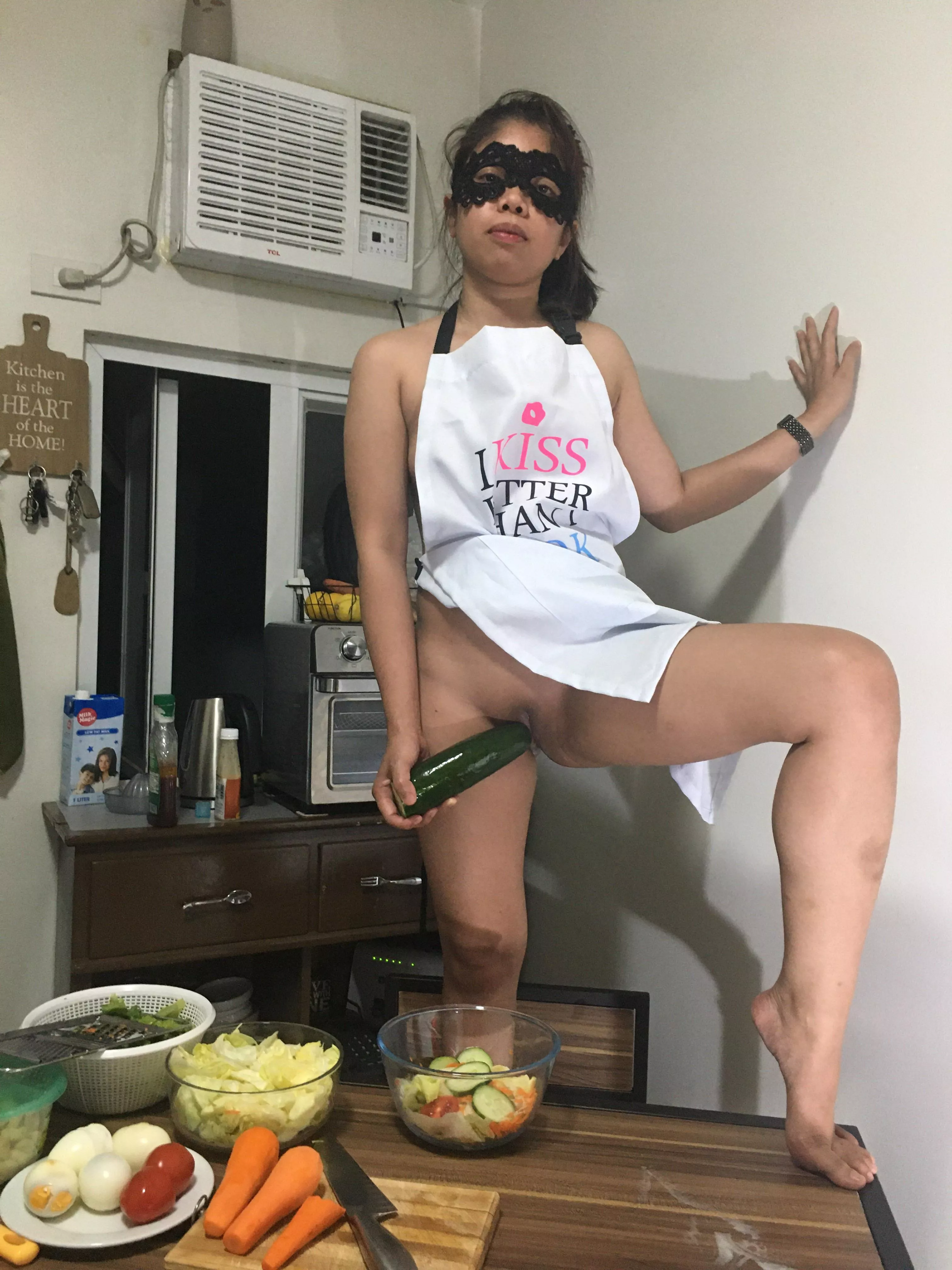 Time for some real healthy salad…wonder what dressing to use?