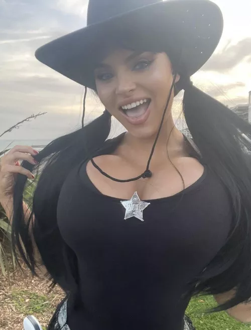 Tittyfuck my new 1050cc tits