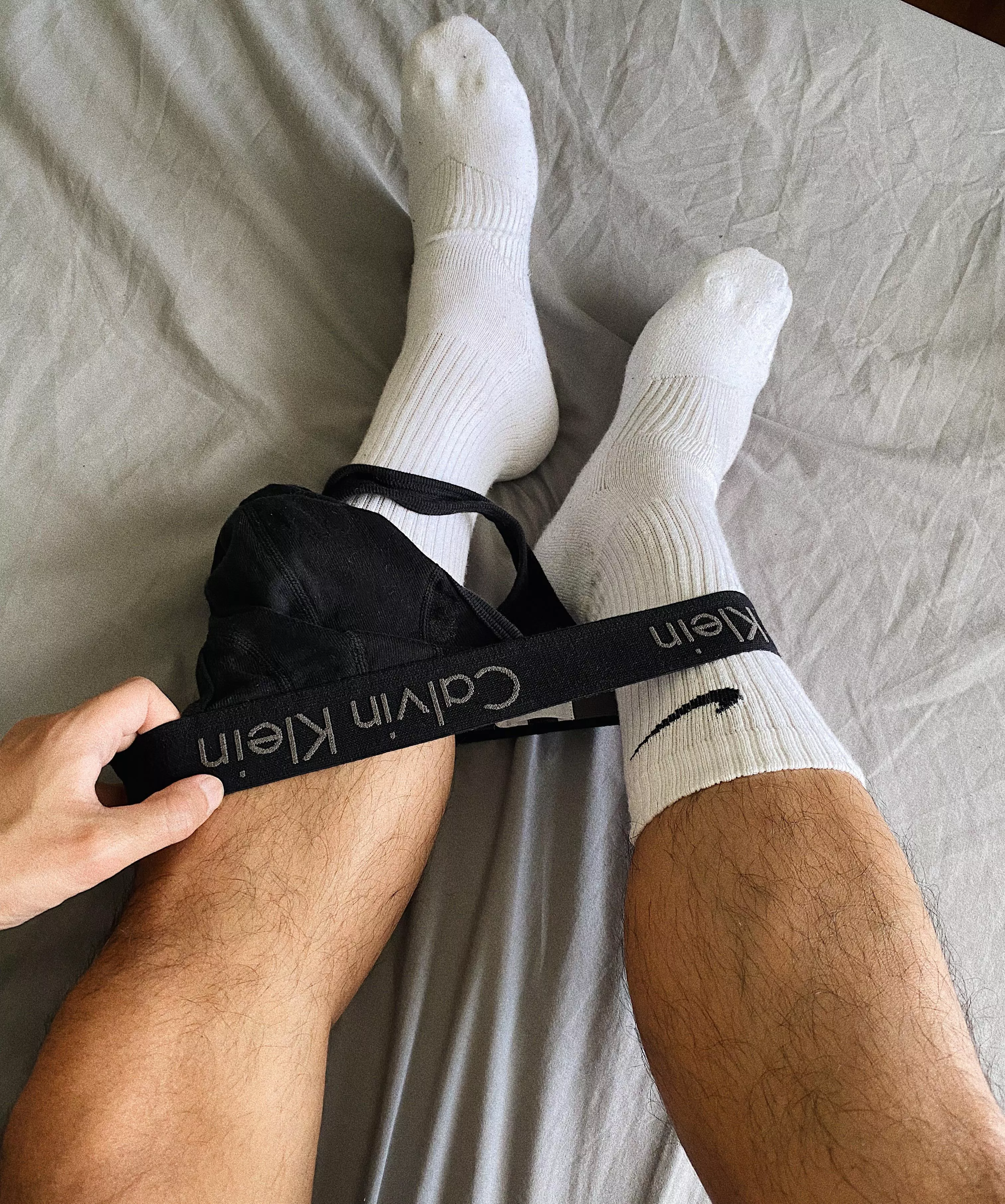 wanna take off my white socks and have a sniff? 😛