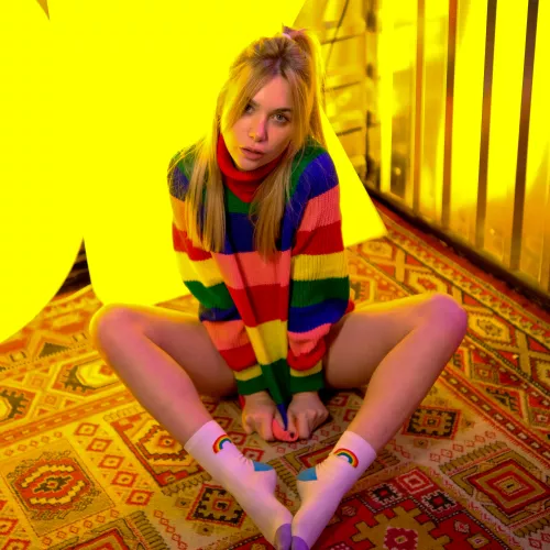 Want to see what I really want? Come closer