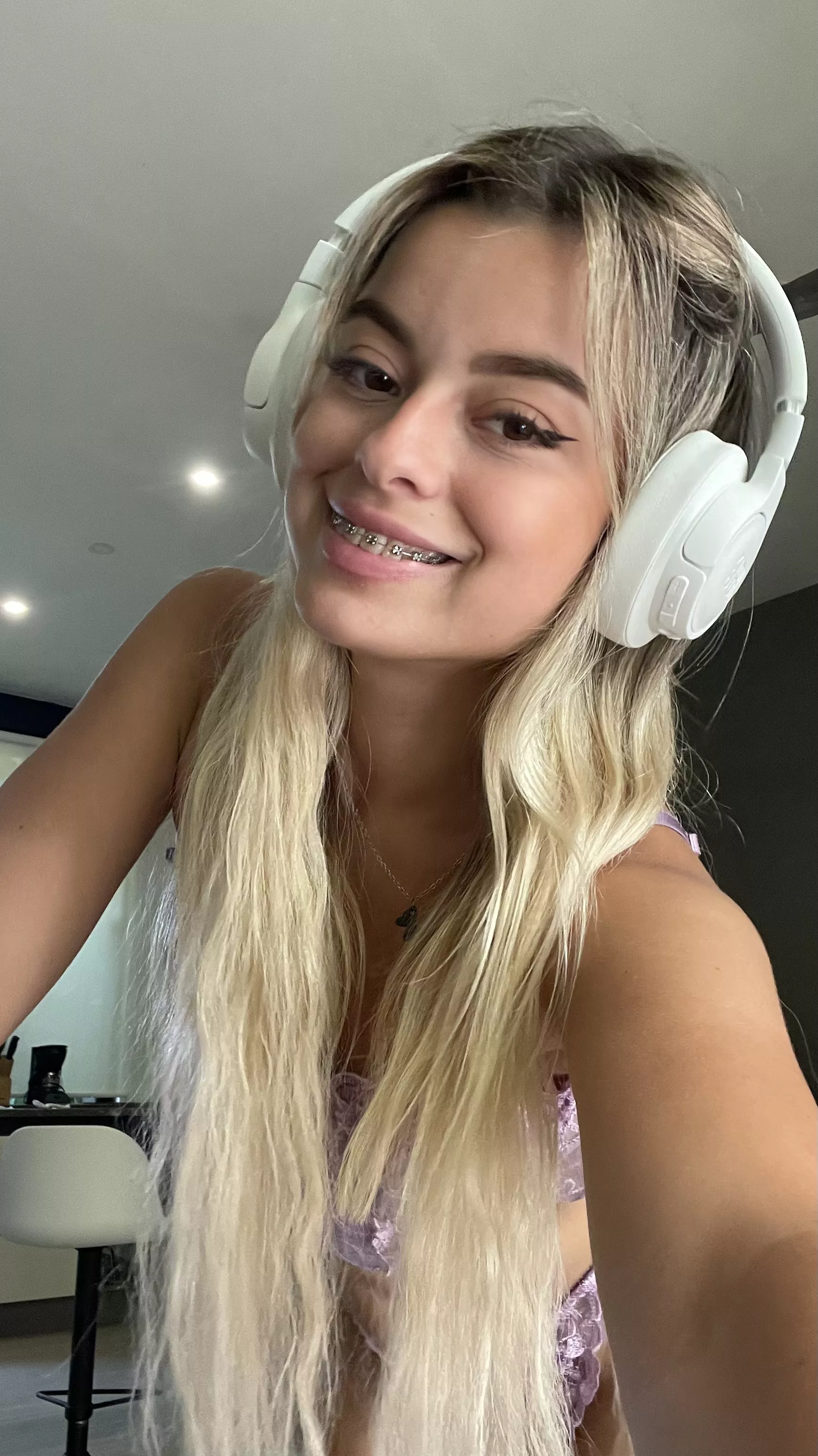 What color do I wear this?