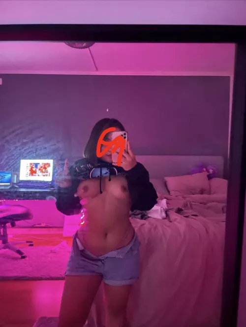 would you fuck my filipina pussy?